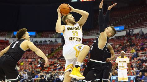 Nku men's basketball - – The Northern Kentucky men's basketball team begins a three-game series against Cincinnati, meeting once in nonconference action in three-straight seasons, beginning in 2022-23. NKU is set to host games at BB&T Arena on Nov. 16, 2022 and Nov. 13, 2024 and play at UC on Nov. 15, 2023.